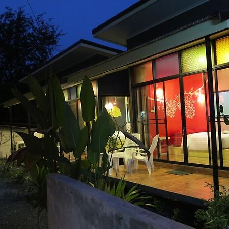 Smile Place Ko Lanta Quarto foto